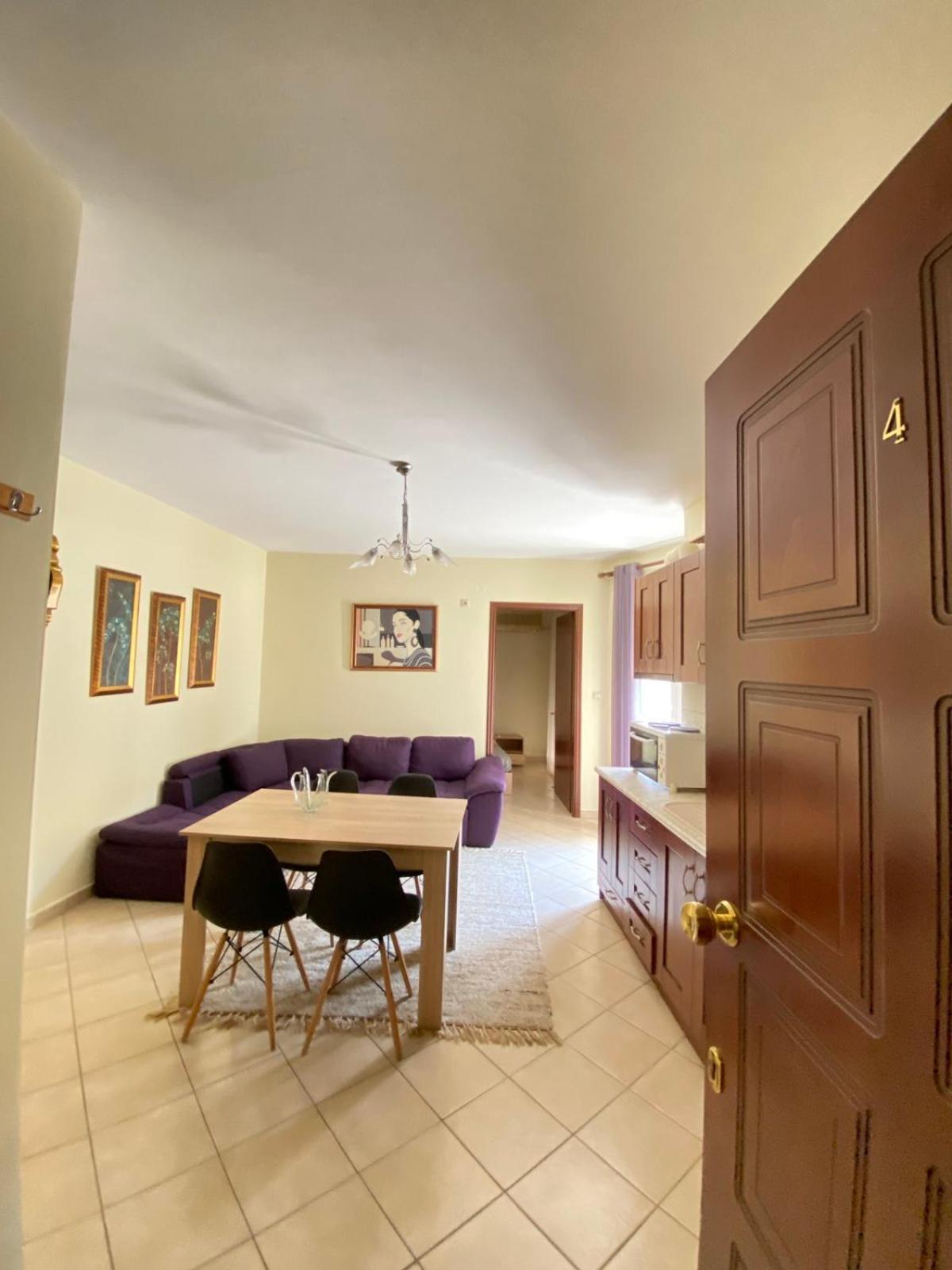 Σοφιτα Φερεσ Apartment Pherrai Екстериор снимка