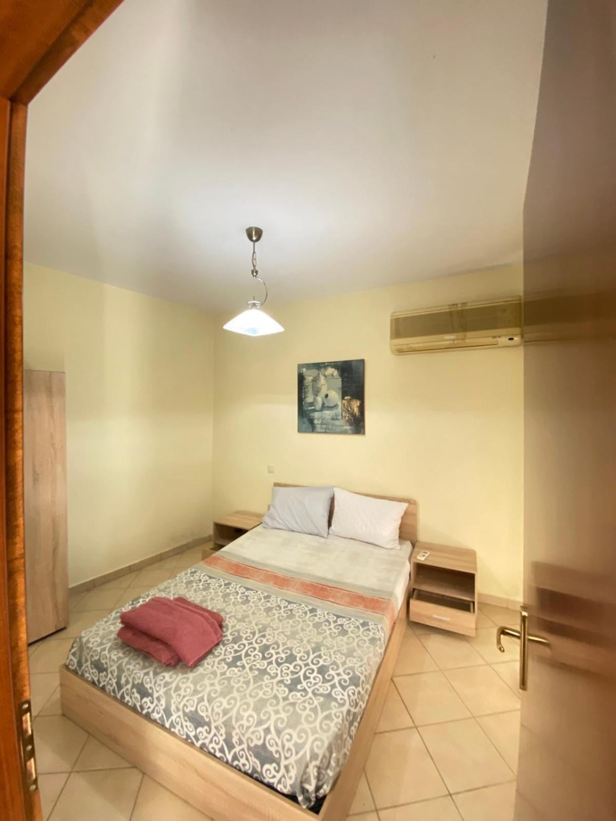 Σοφιτα Φερεσ Apartment Pherrai Екстериор снимка
